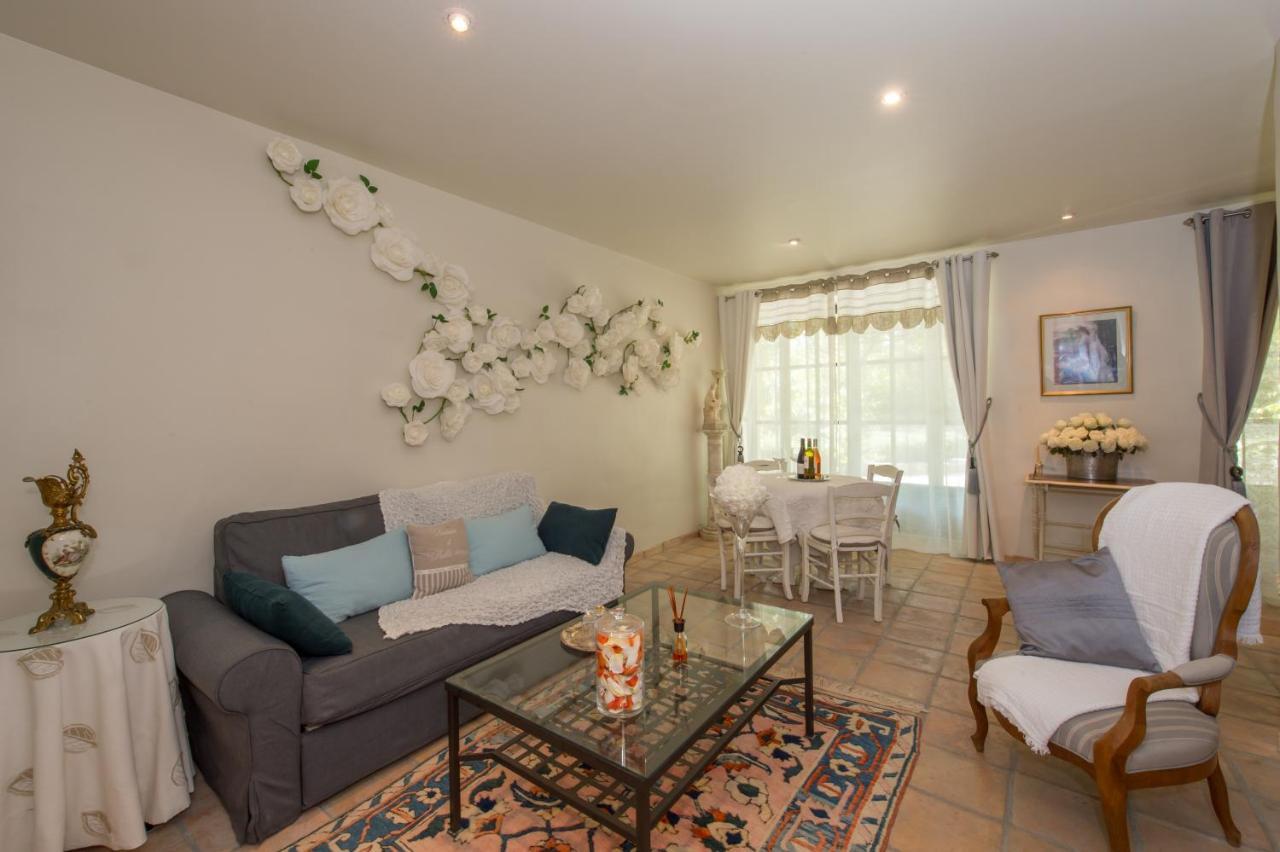 Gite Des Carmes And Spa ليه ثور المظهر الخارجي الصورة