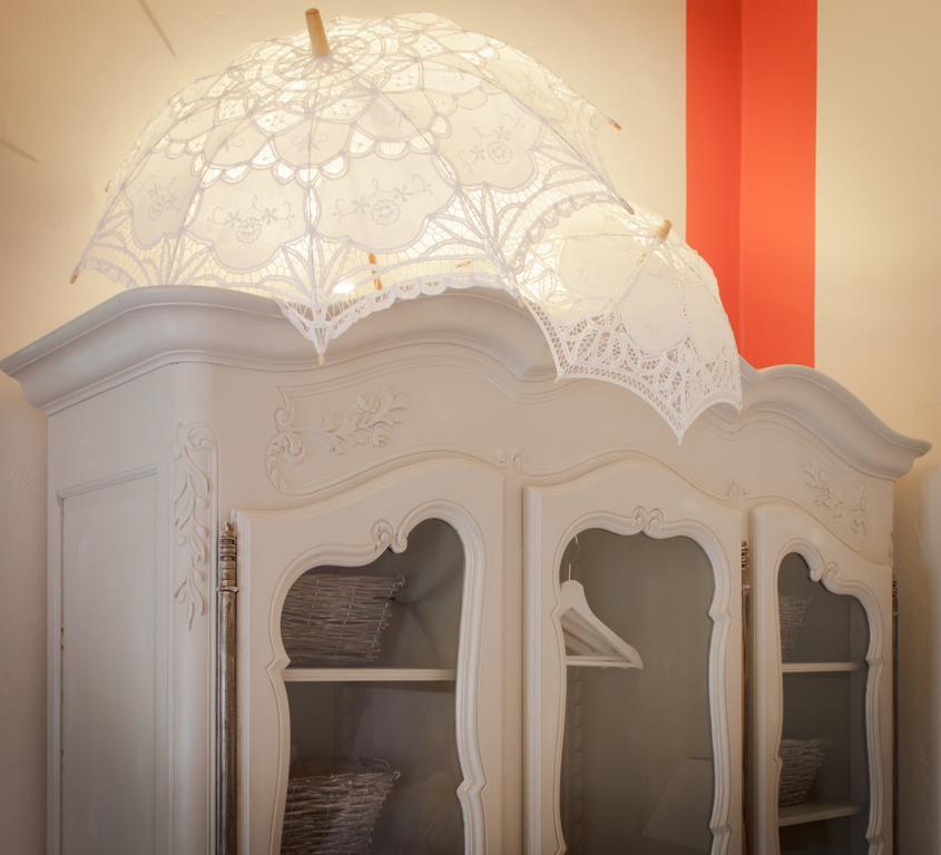 Gite Des Carmes And Spa ليه ثور المظهر الخارجي الصورة