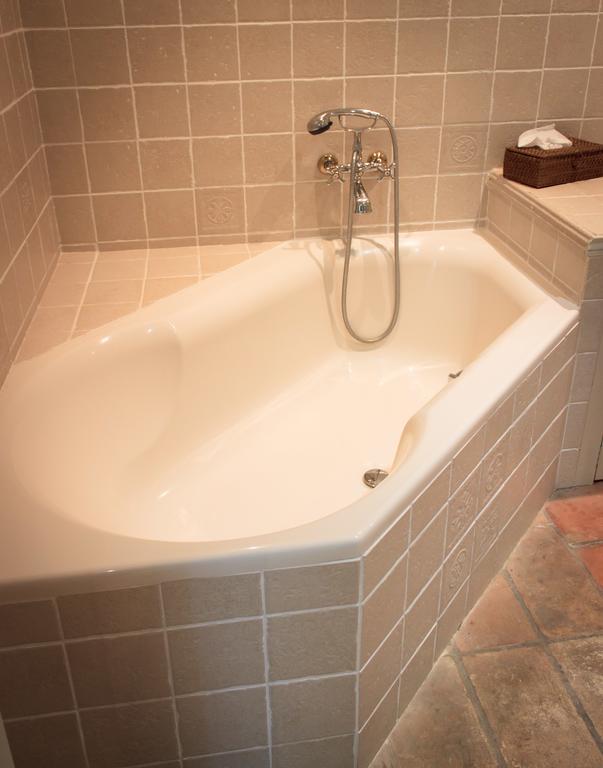 Gite Des Carmes And Spa ليه ثور المظهر الخارجي الصورة